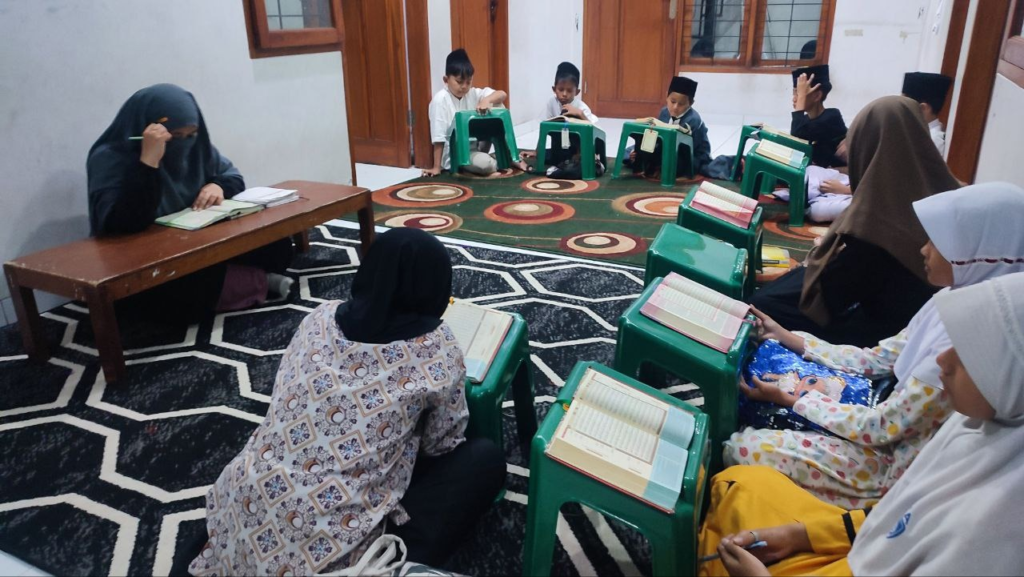 Beriring Ayat Al Quran, Kegiatan Bersemi di Pondok Pesantren Al Hilal 7 Cipadung Wetan