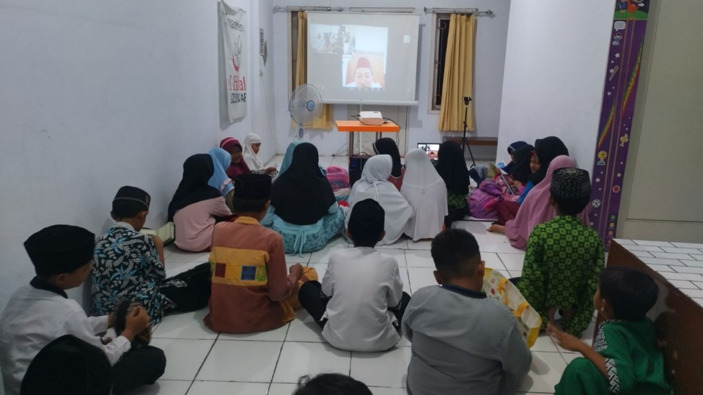 Menjelang Akhir Pekan, Anak-Anak LKSA Al Hilal Ikuti Serangkaian Kegiatan Positif