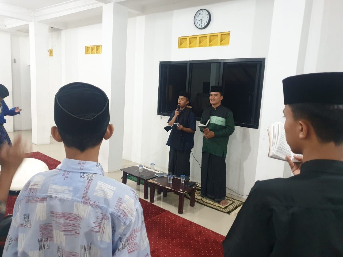Rutinitas Malam Jumat dan Peringatan Maulid Nabi 1445 Hijriyah di LKSA Al Hilal