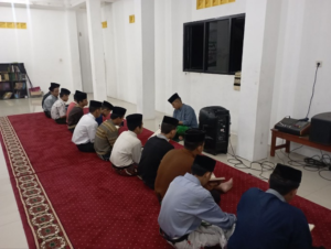 Dari Giat Bersih Hingga Evaluasi Mingguan Inilah Aktivitas Anak-Anak LKSA Al Hilal di Akhir Pekan