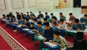 Kegiatan Belajar Mengajar Pekan Ini Dimulai! Anak-Anak LKSA Al Hilal Siap Mengejar Ilmu Agama dan Pengetahuan Kegiatan Belajar Mengajar Pekan Ini Dimulai! Anak-Anak LKSA Al Hilal Siap Mengejar Ilmu Agama dan Pengetahuan