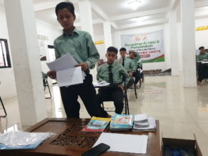 Ujian Mufrodat dan Vocabularies Anak-Anak LKSA Al Hilal Telah Dilaksanakan! Ujian Mufrodat dan Vocabularies Anak-Anak LKSA Al Hilal Telah Dilaksanakan!