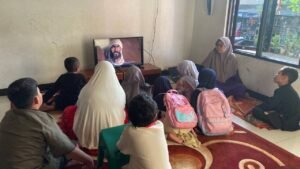 Rutinitas Malam Jumat Anak-Anak LKSA Al Hilal Kembali Dilaksanakan Rutinitas Malam Jumat Anak-Anak LKSA Al Hilal Kembali Dilaksanakan