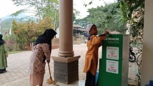 Semangat Dalam Aktivitas “Jumsih” Bersama Anak-Anak Yatim dan Penghafal Al-Quran LKSA Al Hilal!
