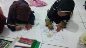 Kompilasi Kegiatan Anak-Anak LKSA Al Hilal Malam Jumat Pekan Ini Kompilasi Kegiatan Anak-Anak LKSA Al Hilal Malam Jumat Pekan Ini