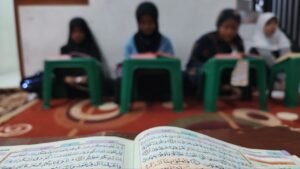 Murojaah Hafalan Warnai Rutinitas Anak-Anak LKSA Al Hilal
