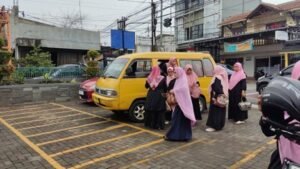 Pengajian Majelis Taklim Al Hilal Sekecamatan Cimahi Utara Telah Dilaksanakan! Pengajian Majelis Taklim Al Hilal Sekecamatan Cimahi Utara Telah Dilaksanakan!