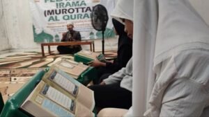 Belajar Irama Hijaz Dalam Ekstrakurikuler Langgam Murottal LKSA Al Hilal
