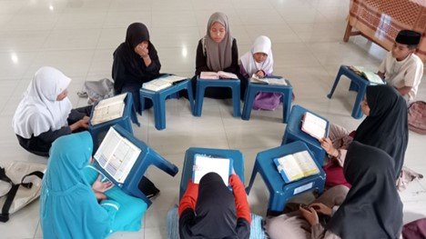Dua Hari Menjelang Wisuda! Anak-Anak LKSA Al Hilal Terus Semangat Murojaah
