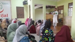 Hingga Cukur Rambut Gratis di LKSA Al Hilal, Inilah Berbagai Rangkaian Kegiatan Akhir Pekan LKSA Al Hilal Hingga Cukur Rambut Gratis di LKSA Al Hilal, Inilah Berbagai Rangkaian Kegiatan Akhir Pekan LKSA Al Hilal