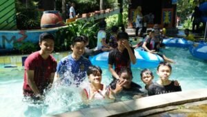 Wisata Edukasi Anak Wisuda Tahfidz LKSA Al Hilal 2023 Kenapa Harus The Jungle Bogor Lagi? Wisata Edukasi Anak Wisuda Tahfidz LKSA Al Hilal 2023 Kenapa Harus The Jungle Bogor Lagi?