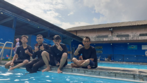 Ikhtiar Sehat! Inilah Giat Belajar dan Mengaji Sekaligus Berenang Murid Kelas 10 LKSA Al Hilal Panyileukan Ikhtiar Sehat! Inilah Giat Belajar dan Mengaji Sekaligus Berenang Murid Kelas 10 LKSA Al Hilal Panyileukan