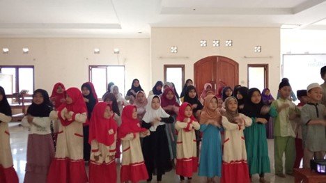 Jumat Ceria Bersama Anak-Anak LKSA Al Hilal Cililin!