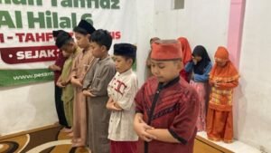 Kompilasi Kegiatan Anak-Anak LKSA Al Hilal di Tempat Belajarnya
