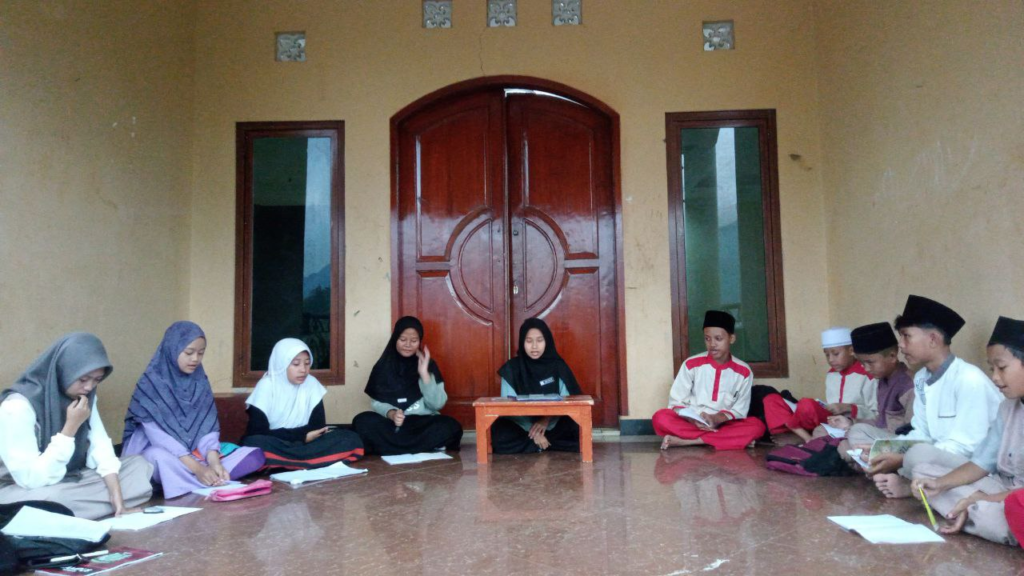 Patut Diacungi Jempol! Semangat Tinggi Adik-Adik LKSA Al Hilal Dalam Menuntut Ilmu