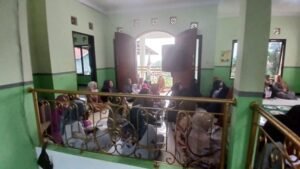 Silaturahmi Wali Murid LKSA Al Hilal Bersama Pendiri LKSA Al Hilal Sukses Dilaksanakan Silaturahmi Wali Murid LKSA Al Hilal Bersama Pendiri LKSA Al Hilal Sukses Dilaksanakan