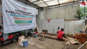 Pembangunan Fasilitas Tempat Wudhu Anak-Anak LKSA Al Hilal Cipadung Wetan Masih Berjalan! Inilah Proses yang Sedang Dilakukan Pembangunan Fasilitas Tempat Wudhu Anak-Anak LKSA Al Hilal Cipadung Wetan Masih Berjalan! Inilah Proses yang Sedang Dilakukan