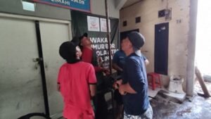 Pengeboran Sumur Wakaf di Mushola dan TPA Nurul Iman Ciawitali Cimahi Mulai Dilaksanakan Pengeboran Sumur Wakaf di Mushola dan TPA Nurul Iman Ciawitali Cimahi Mulai Dilaksanakan