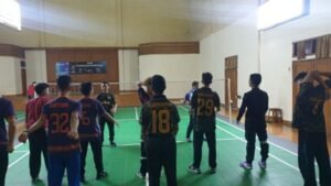 Sambil Menunggu Buka Puasa Anak Yatim Kelas 10 LKSA Al Hilal Panyileukan Asyik Ngabuburit
