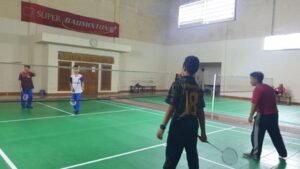 Sambil Menunggu Buka Puasa Anak Yatim Kelas 10 LKSA Al Hilal Panyileukan Asyik Ngabuburit