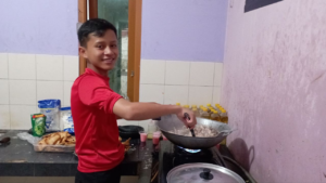 Selain Belajar Biasanya Adik-Adik di LKSA Al Hilal Panyileukan Ngapain Aja Sih? Selain Belajar Biasanya Adik-Adik di LKSA Al Hilal Panyileukan Ngapain Aja Sih?