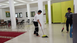 Dari Pagi Hingga Sore Inilah Kegiatan Anak Yatim Penghafal Quran LKSA Al Hilal Panyileukan