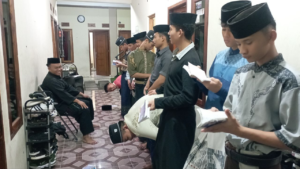 Dari Pagi Hingga Sore Inilah Kegiatan Anak Yatim Penghafal Quran LKSA Al Hilal Panyileukan