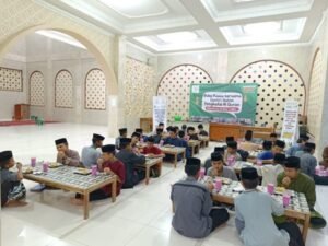 Intip Suasana Buka Puasa Bersama Hari Ketiga Ramadhan Anak Yatim dan Penghafal Quran LKSA Al Hilal Yuk! Intip Suasana Buka Puasa Bersama Hari Ketiga Ramadhan Anak Yatim dan Penghafal Quran LKSA Al Hilal Yuk!