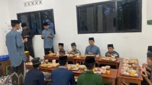 Intip Suasana Buka Puasa Bersama Hari Ketiga Ramadhan Anak Yatim dan Penghafal Quran LKSA Al Hilal Yuk!