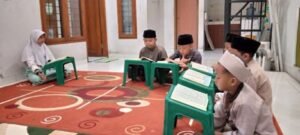 Intip Suasana Ekstrakurikuler Langgam Murottal Anak-Anak LKSA Al Hilal Cipadung Wetan Yuk!