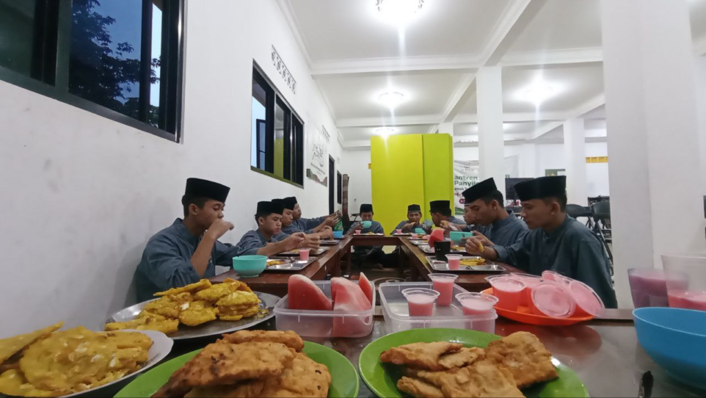 Anak Yatim Penghafal Quran LKSA Al Hilal Panyileukan Kembali Tunaikan Amalan Sunnah