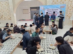 Suasana Sahur Bersama Anak Yatim dan Penghafal Al-Quran LKSA Al Hilal