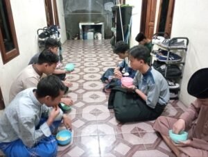 Suasana Sahur Bersama Anak Yatim dan Penghafal Al-Quran LKSA Al Hilal