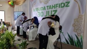 Tasyakur Milad Ke-22 Sekaligus Wisuda Tahfidz 30 Juz Anak Yatim Penghafal Al Quran LKSA Al Hilal Sukses Digelar Tasyakur Milad Ke-22 Sekaligus Wisuda Tahfidz 30 Juz Anak Yatim Penghafal Al Quran LKSA Al Hilal Sukses Digelar