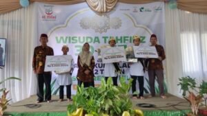 Tasyakur Milad Ke-22 Sekaligus Wisuda Tahfidz 30 Juz Anak Yatim Penghafal Al Quran LKSA Al Hilal Sukses Digelar Tasyakur Milad Ke-22 Sekaligus Wisuda Tahfidz 30 Juz Anak Yatim Penghafal Al Quran LKSA Al Hilal Sukses Digelar