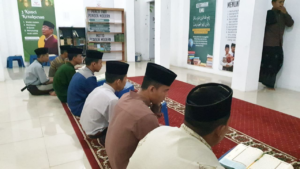 Detik-Detik Terakhir Bulan Ramadhan, Anak-Anak Yatim Penghafal Quran Panyileukan Berhasil Mengkhatamkan Al-Quran Detik-Detik Terakhir Bulan Ramadhan, Anak-Anak Yatim Penghafal Quran Panyileukan Berhasil Mengkhatamkan Al-Quran