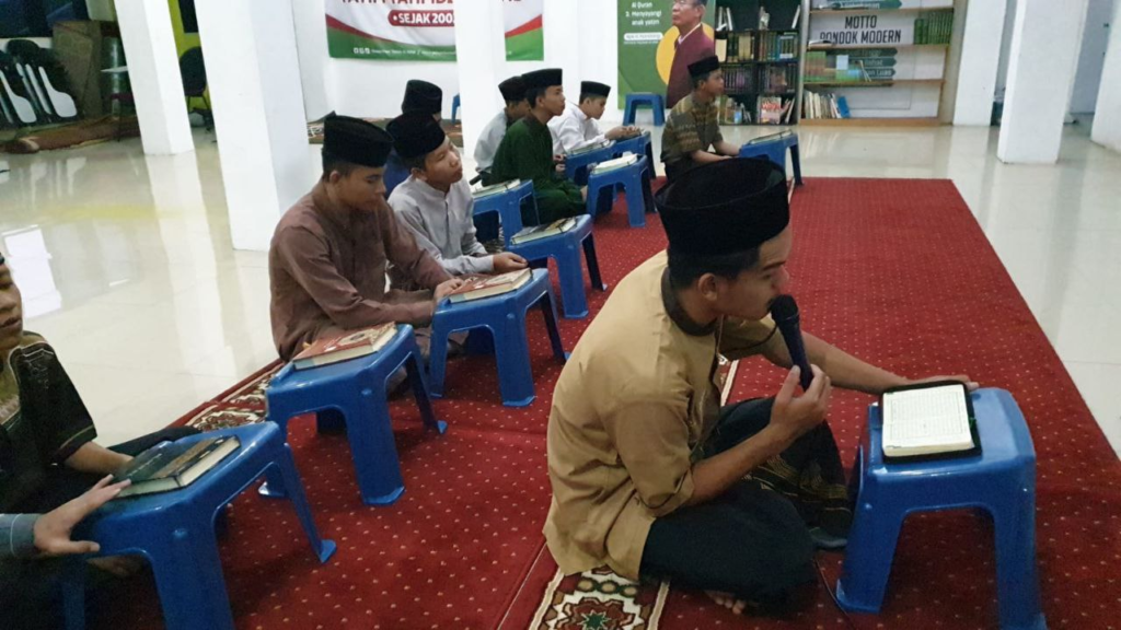 Detik-Detik Terakhir Bulan Ramadhan, Anak-Anak Yatim Penghafal Quran Panyileukan Berhasil Mengkhatamkan Al-Quran