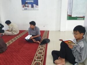 Intip Persiapan Ujian Akhir Semester Kepesantrenan Santri Pesantren Al Hilal Panyileukan, Yuk! Intip Persiapan Ujian Akhir Semester Kepesantrenan Santri Pesantren Al Hilal Panyileukan, Yuk!