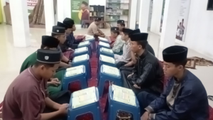 Pasca Libur Lebaran, Semangat Belajar Anak Yatim Penghafal Al-Quran LKSA Al Hilal Panyileukan Terus Berkobar! Pasca Libur Lebaran, Semangat Belajar Anak Yatim Penghafal Al-Quran LKSA Al Hilal Panyileukan Terus Berkobar!
