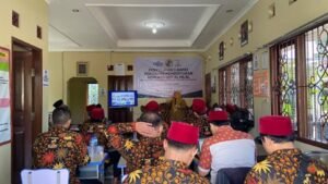 Penyuluhan dan Rapat Persiapan Pembentukan Koperasi BMT Al Hilal Bersama Dinas Koperasi dan Usaha Kecil Menengah Kota Bandung Penyuluhan dan Rapat Persiapan Pembentukan Koperasi BMT Al Hilal Bersama Dinas Koperasi dan Usaha Kecil Menengah Kota Bandung
