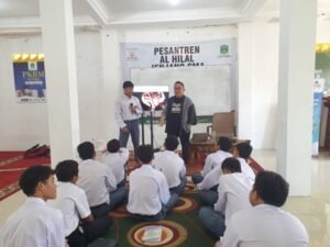 Anak Yatim LKSA Al Hilal Panyileukan Ikuti Pelatihan “Public speaking & Body Language” Anak Yatim LKSA Al Hilal Panyileukan Ikuti Pelatihan “Public speaking & Body Language”