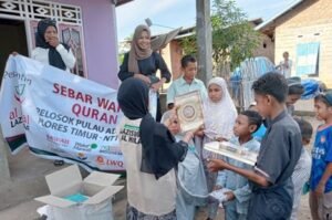 Sebar Wakaf Quran di Wilayah Pelosok Timur Indonesia Telah Dimulai! Sebar Wakaf Quran di Wilayah Pelosok Timur Indonesia Telah Dimulai!