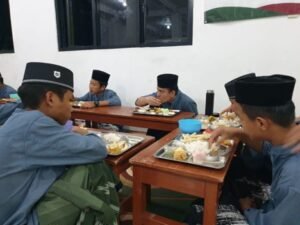 Yuk Intip Suasana Kegiatan Buka Puasa Bersama Anak Yatim Penghafal Quran LKSA Al Hilal Panyileukan Yuk Intip Suasana Kegiatan Buka Puasa Bersama Anak Yatim Penghafal Quran LKSA Al Hilal Panyileukan