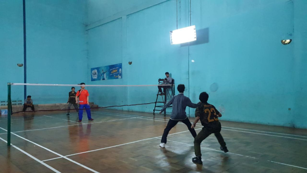 Intip Suasana Ekstrakurikuler Badminton Anak-Anak LKSA Al Hilal Panyileukan, Yuk!