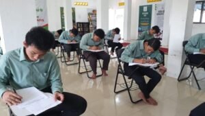 Pengarahan dan Belajar Malam Anak-Anak LKSA Al Hilal Panyileukan