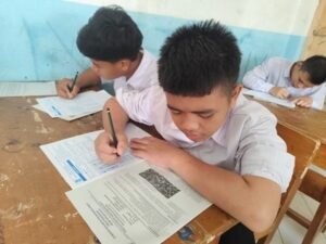 Ujian Akhir Semester Kelas 7 dan 8 LKSA Al Hilal Cililin Masih Terus Berjalan! Ujian Akhir Semester Kelas 7 dan 8 LKSA Al Hilal Cililin Masih Terus Berjalan!