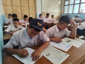 Ujian Akhir Semester Kelas 7 dan 8 LKSA Al Hilal Cililin Masih Terus Berjalan!