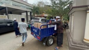 Menutup Perjalanan Sebar Wakaf Quran Pulau Lombok Hari Keempat, Tim Tiba di Titik Kumpul Ketiga Lombok Barat