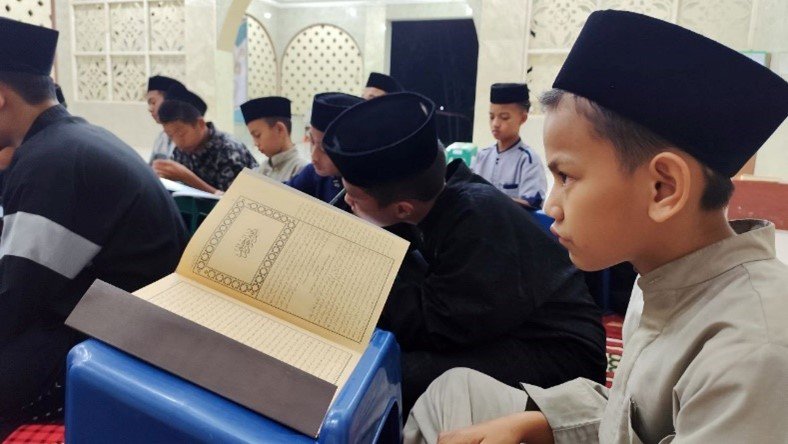 Apa Itu Kajian Kitab Nashoihul Ibad, Rutinitas yang Senantiasa Dilaksanakan di LKSA Al Hilal 1 Cililin? Apa Itu Kajian Kitab Nashoihul Ibad, Rutinitas yang Senantiasa Dilaksanakan di LKSA Al Hilal 1 Cililin?