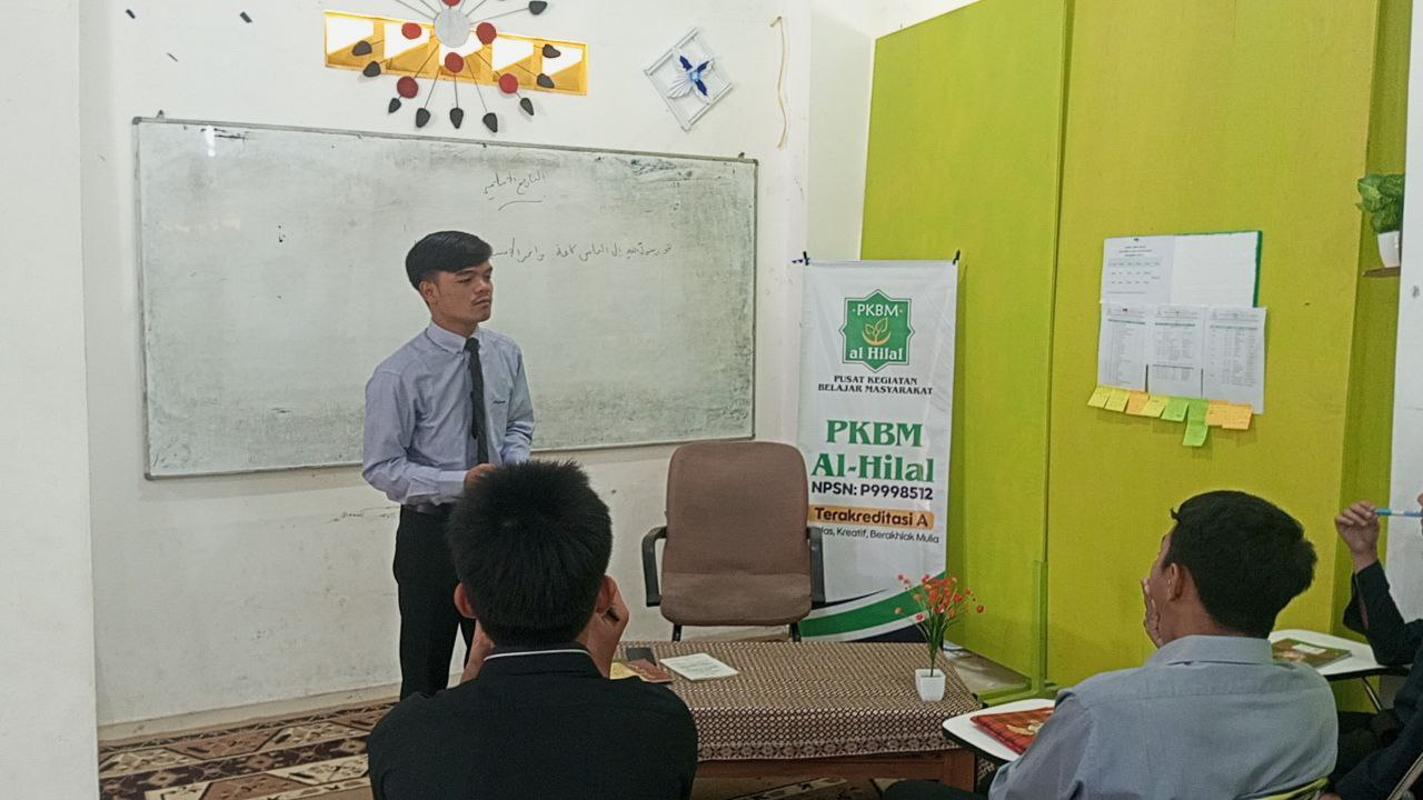 Dari Mempelajari Grammar Hingga Tarikh Islam Inilah Suasana Kegiatan Anak-Anak Kelas X LKSA Al Hilal 2 Panyileukan Dari Mempelajari Grammar Hingga Tarikh Islam Inilah Suasana Kegiatan Anak-Anak Kelas X LKSA Al Hilal 2 Panyileukan